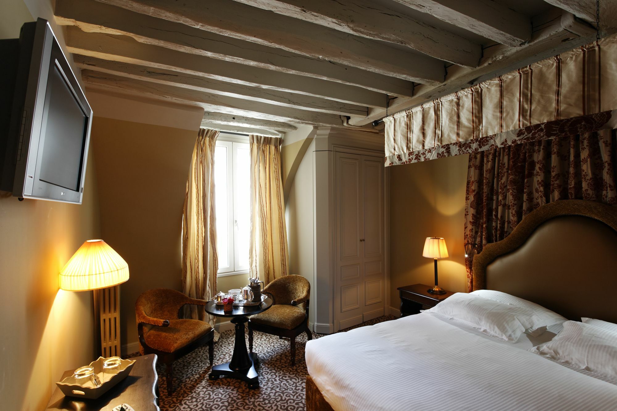Hotel Odeon Saint-Germain Париж Стая снимка